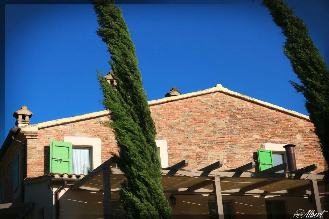 Le Maracla Country House Jesi Kültér fotó