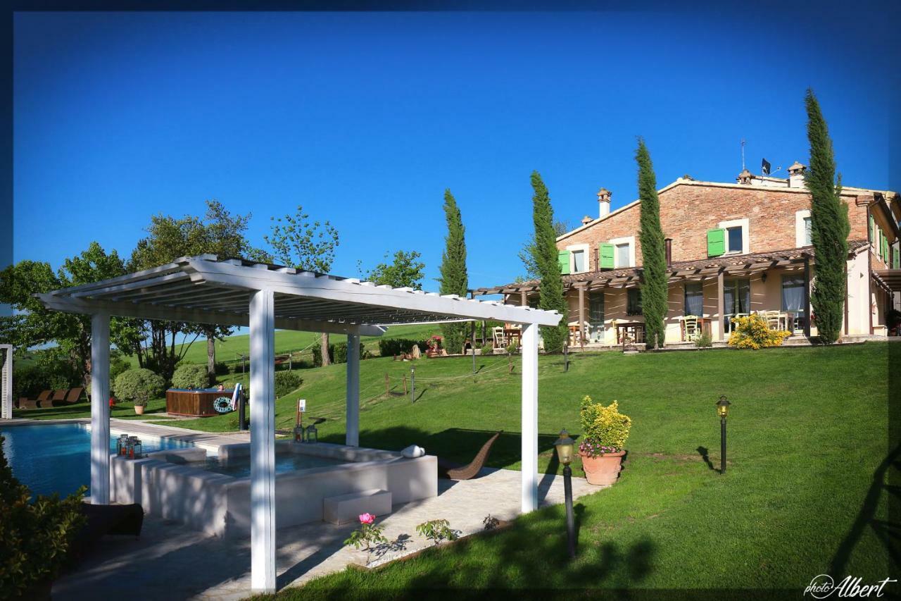 Le Maracla Country House Jesi Kültér fotó