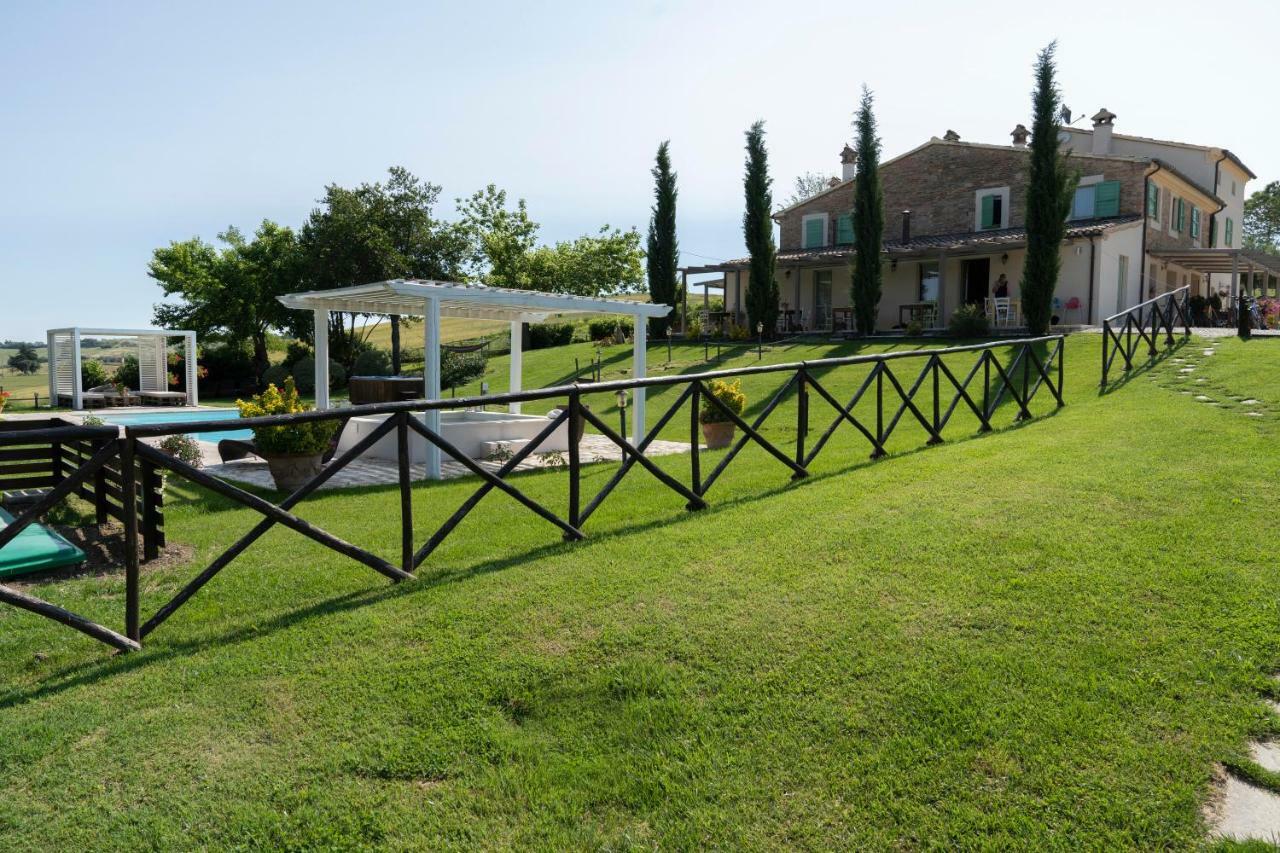 Le Maracla Country House Jesi Kültér fotó