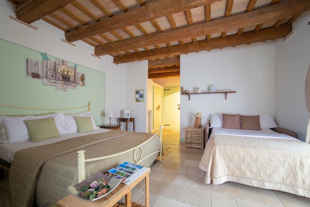 Le Maracla Country House Jesi Kültér fotó
