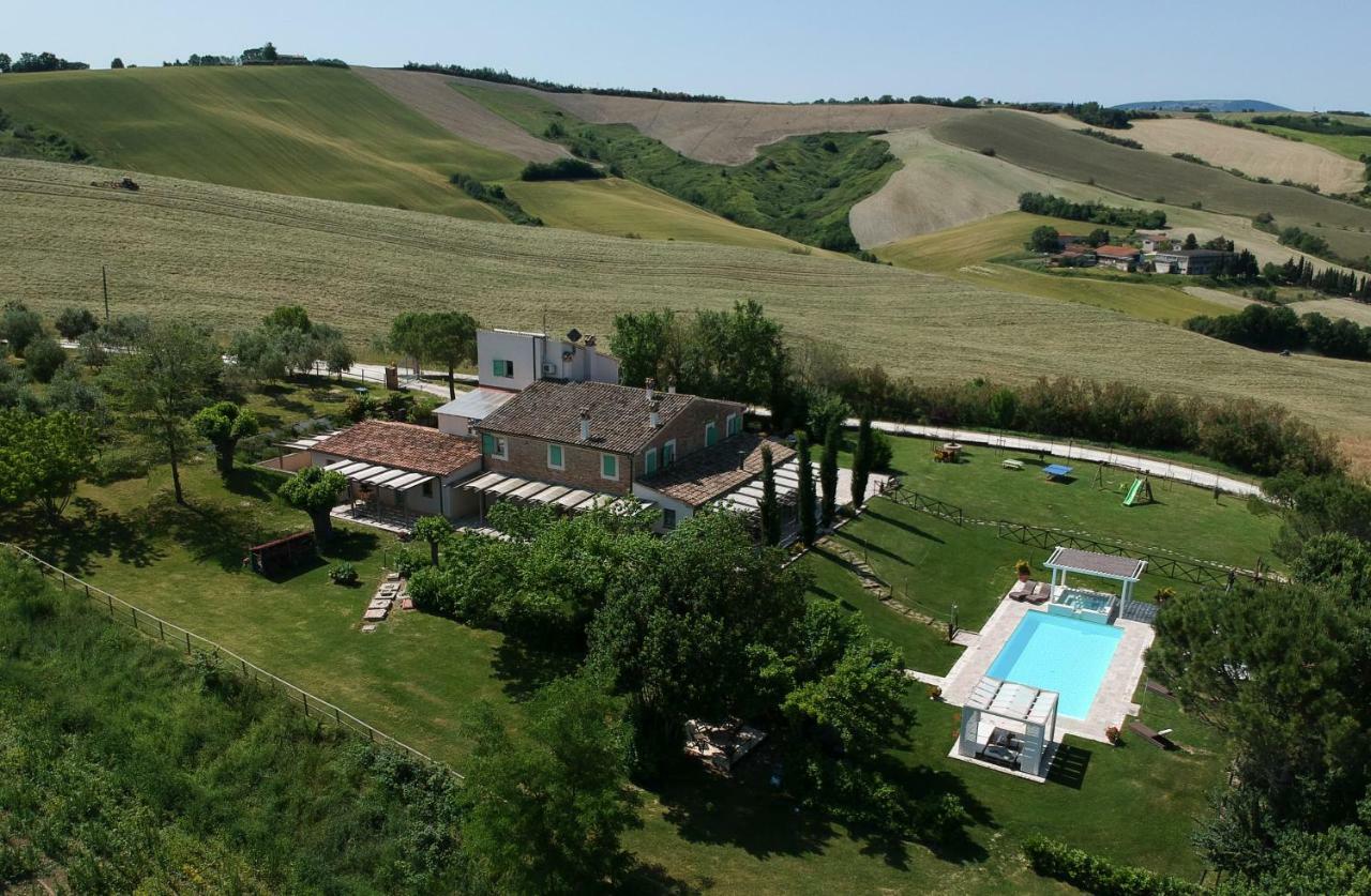 Le Maracla Country House Jesi Kültér fotó